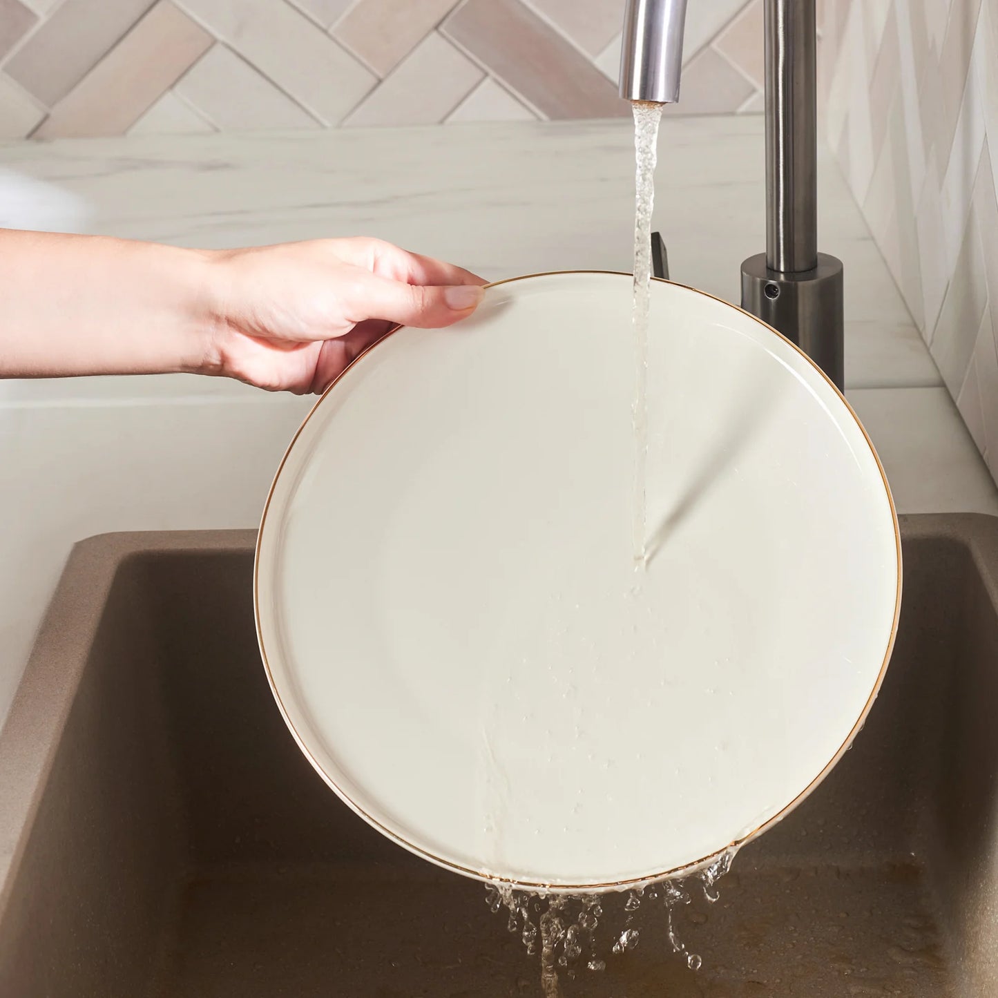 Karaca Stream Bone Meridian Geschirrset, 24-teilig, Gold