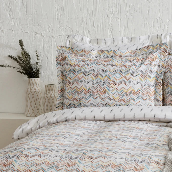 Sarah Anderson Alissa Bettwäsche-Set für Doppelbett mit Geschenk-Piquédecke